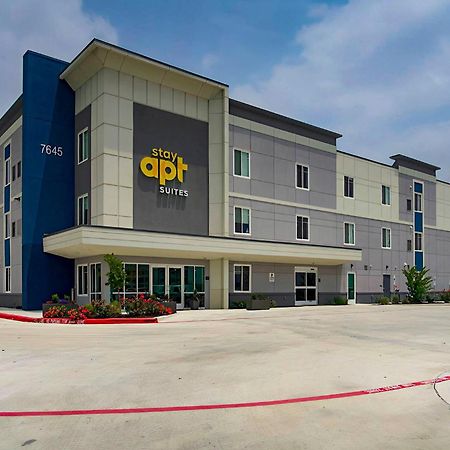 Stayapt Suites San Antonio-Randolph Live Oak Luaran gambar