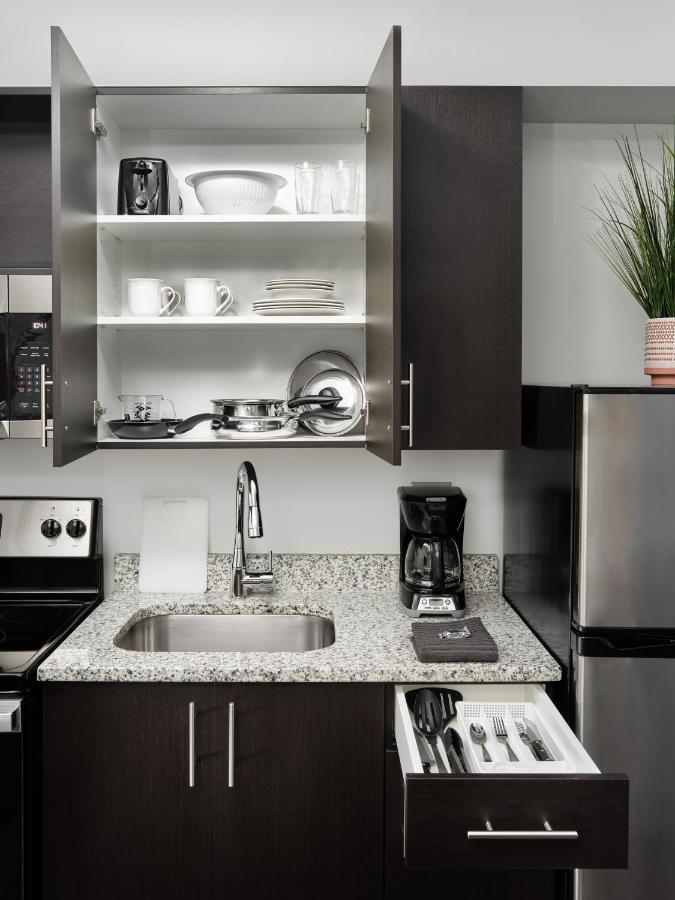 Stayapt Suites San Antonio-Randolph Live Oak Luaran gambar