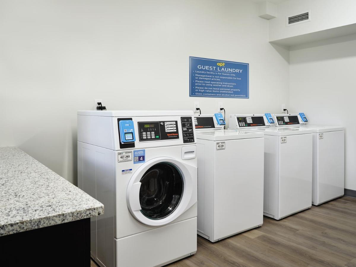 Stayapt Suites San Antonio-Randolph Live Oak Luaran gambar